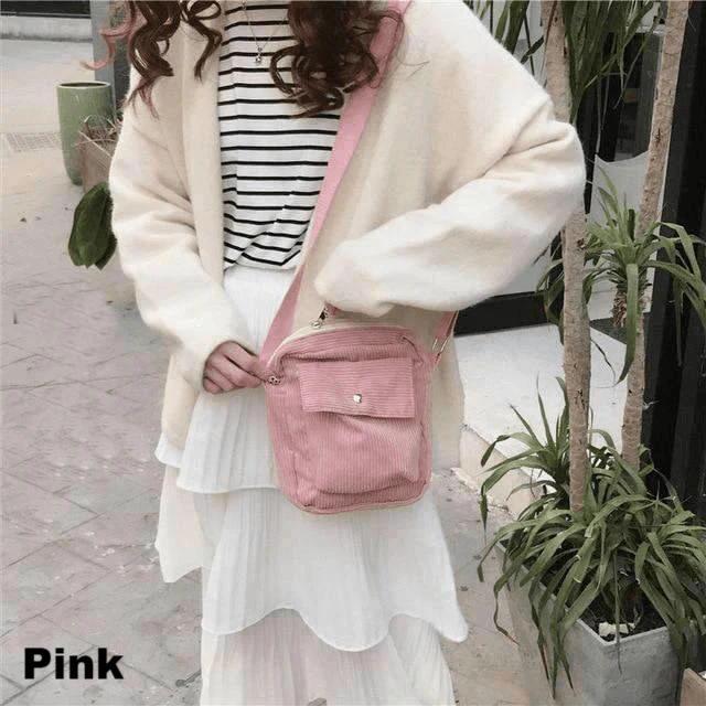 Cici Pouch Bag - Image 7